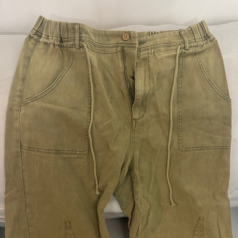 SHEIN Olive Green Cargo Drawstring Utility Pants
